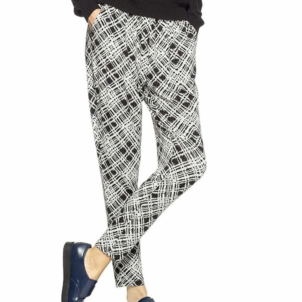 (NWT) Hue Women's Black Combo Plaid Jersey Relaxed Leggings Size L